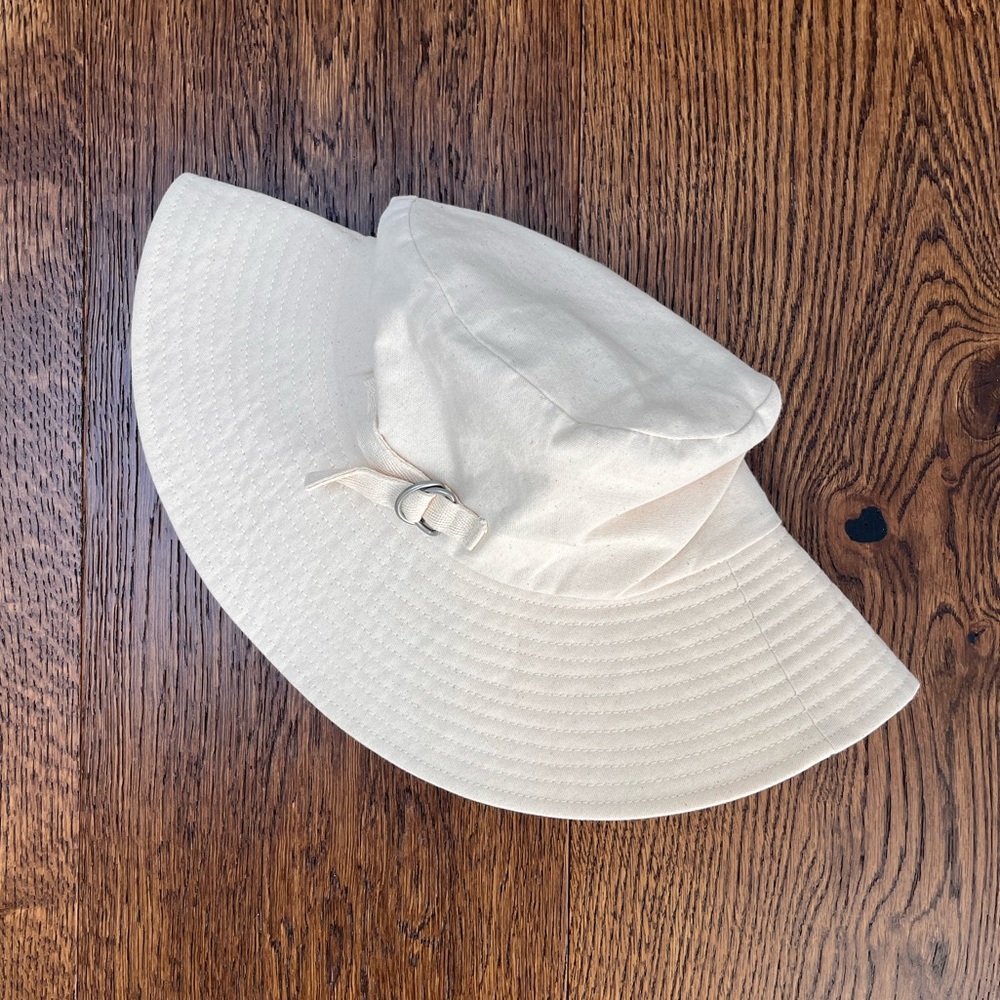 Madewell Canvas Bucket Hat